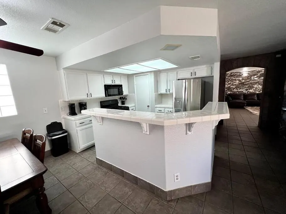 Hébergement de vacances Caramelize Life With A Stay At Carmel Shores 3D Las Vegas États-Unis