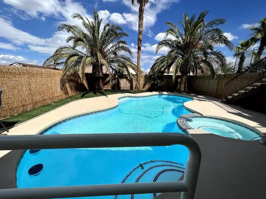 Caramelize Life With A Stay At Carmel Shores 3D Las Vegas
