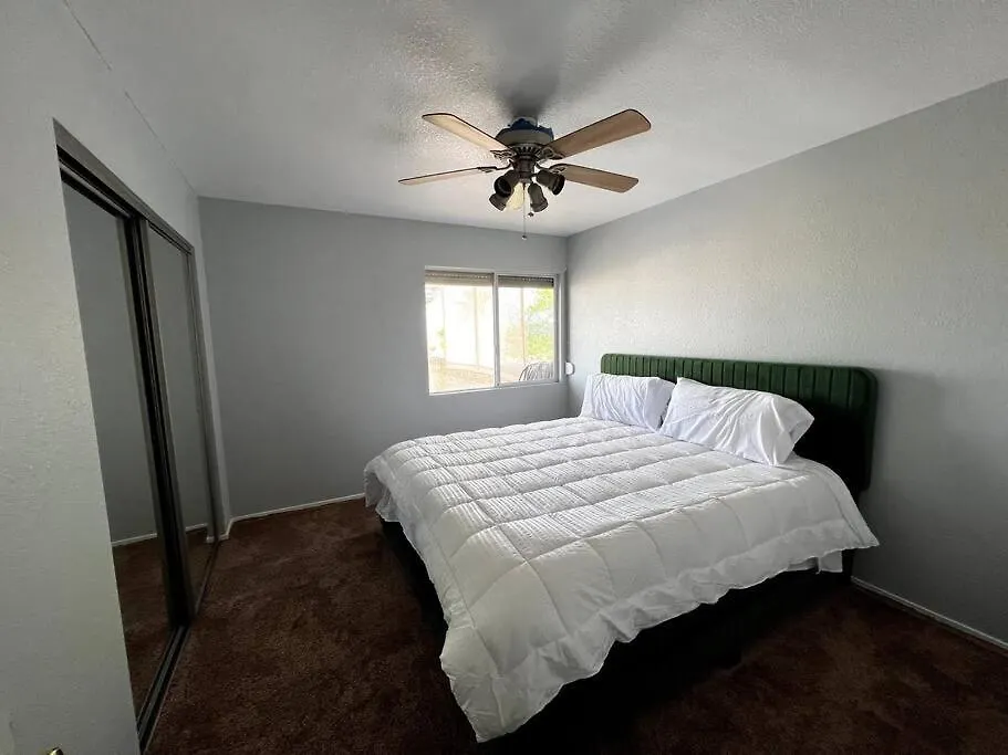 Caramelize Life With A Stay At Carmel Shores 3D Las Vegas Amerikai Egyesült Államok